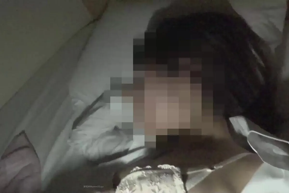 [剧情片]岛国家教@Palpis 偷拍揩油熟睡的JK [9V0P_3.04GB]